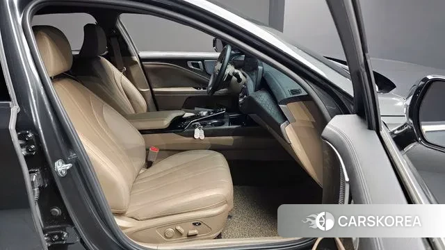 Kia K8 2024 Серый из Кореи, фото 2