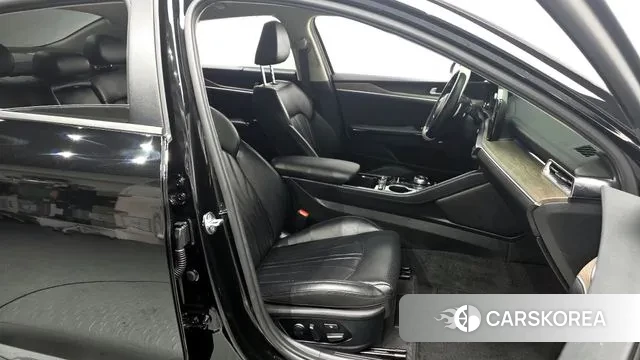 Kia K5 3rd generation 2022 Черный из Кореи, фото 2