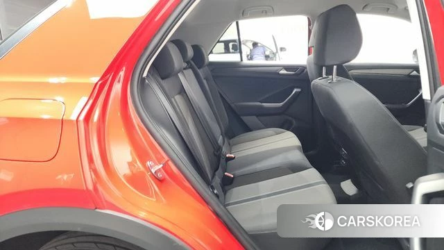 Volkswagen T-Roc 2022 Красный из Кореи, фото 2