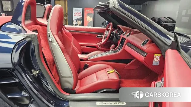 Porsche 718 Boxster 2019 Синий из Кореи, фото 2