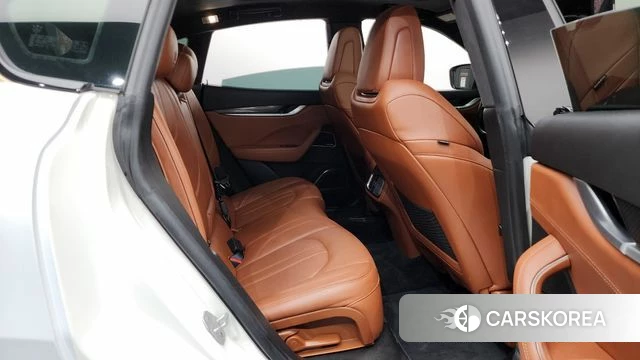 Maserati Levante 2018 Белый из Кореи, фото 2