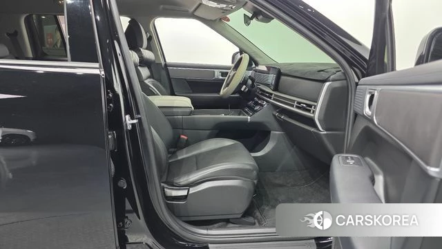 Hyundai Santa Fe (MX5) 2024 Черный из Кореи, фото 2