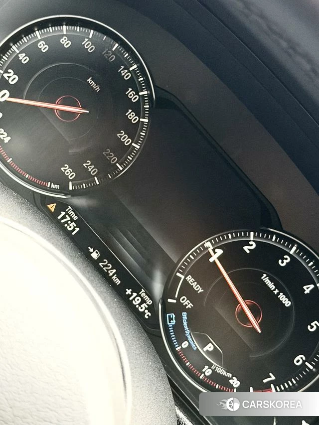 BMW 3 series 2019 Белый из Китая, фото 2