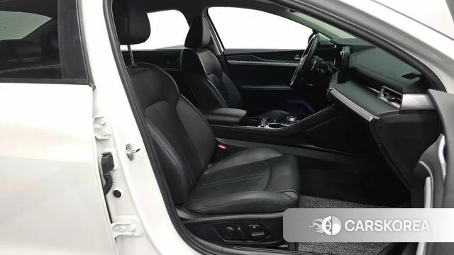 Kia K5 3rd generation 2020 Белый из Кореи, фото 2