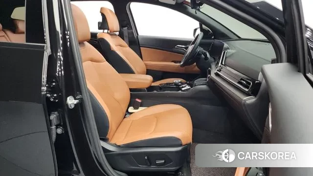 Kia Sportage 5th Generation 2021 Черный из Кореи, фото 2