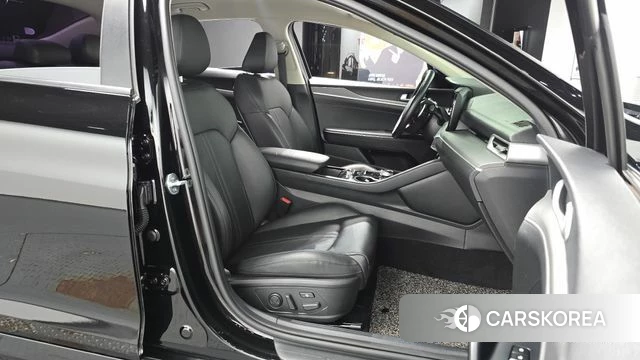 Kia K5 3rd generation 2020 Черный из Кореи, фото 2
