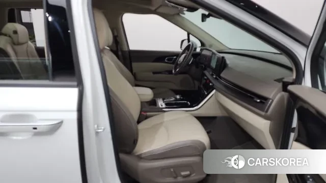 Kia Carnival 4th generation 2022 Белый из Кореи, фото 2