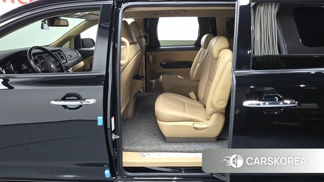 Kia The New Carnival 2019 Черный из Кореи, фото 2