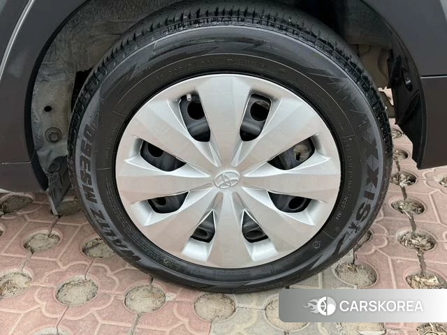 Toyota YARIS L Zhixuan 2022 Белый из Китая, фото 2