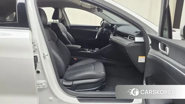 Kia K5 Hybrid 3rd Generation 2022 Белый из Кореи, фото 2