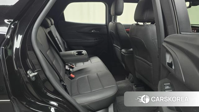 Chevrolet (GM Daewoo) The New Trail Blazer 2023 Черный из Кореи, фото 2