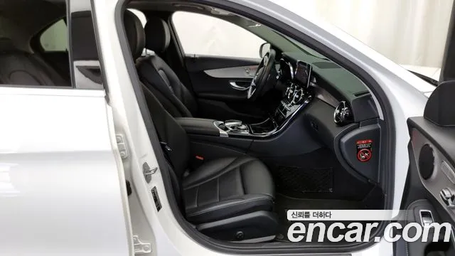 Mercedes-Benz C-Class W205 id 2678204 из Кореи 2