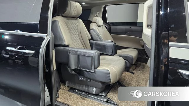 Kia The New Carnival 4th Generation 2024 Черный из Кореи, фото 2