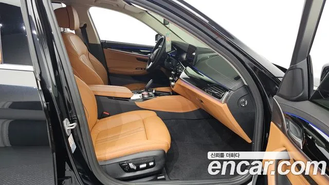 BMW 5 Series (G30) id 2681391 из Кореи 2