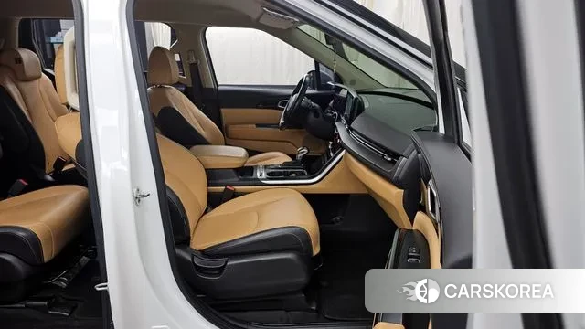 Kia Carnival 4th generation 2022 Белый из Кореи, фото 2