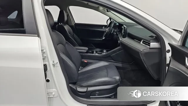 Kia K5 3rd generation 2021 Белый из Кореи, фото 2