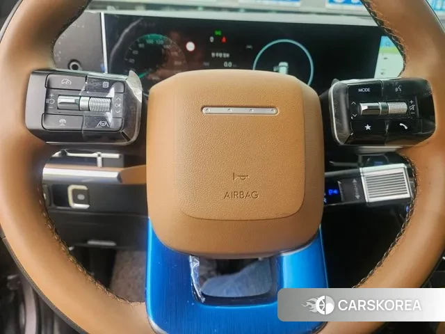 Hyundai Santa Fe (MX5) 2023 Серый из Кореи, фото 2