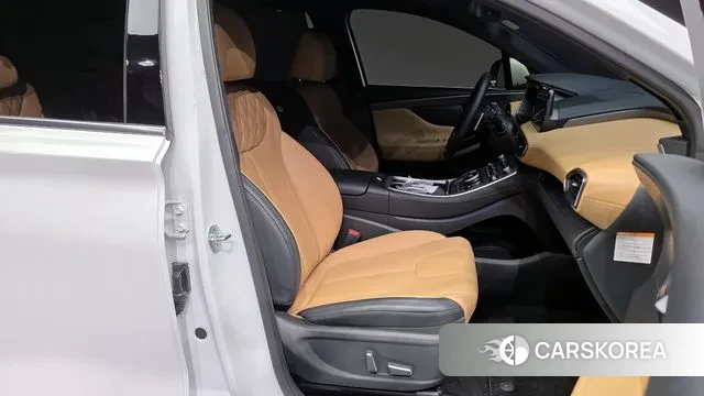 Hyundai The New Santa Fe 2023 Белый из Кореи, фото 2