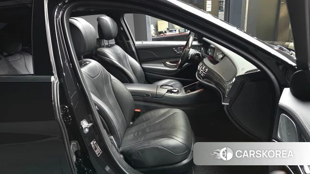 Mercedes-Benz S-Class W222 2018 Черный из Кореи, фото 2