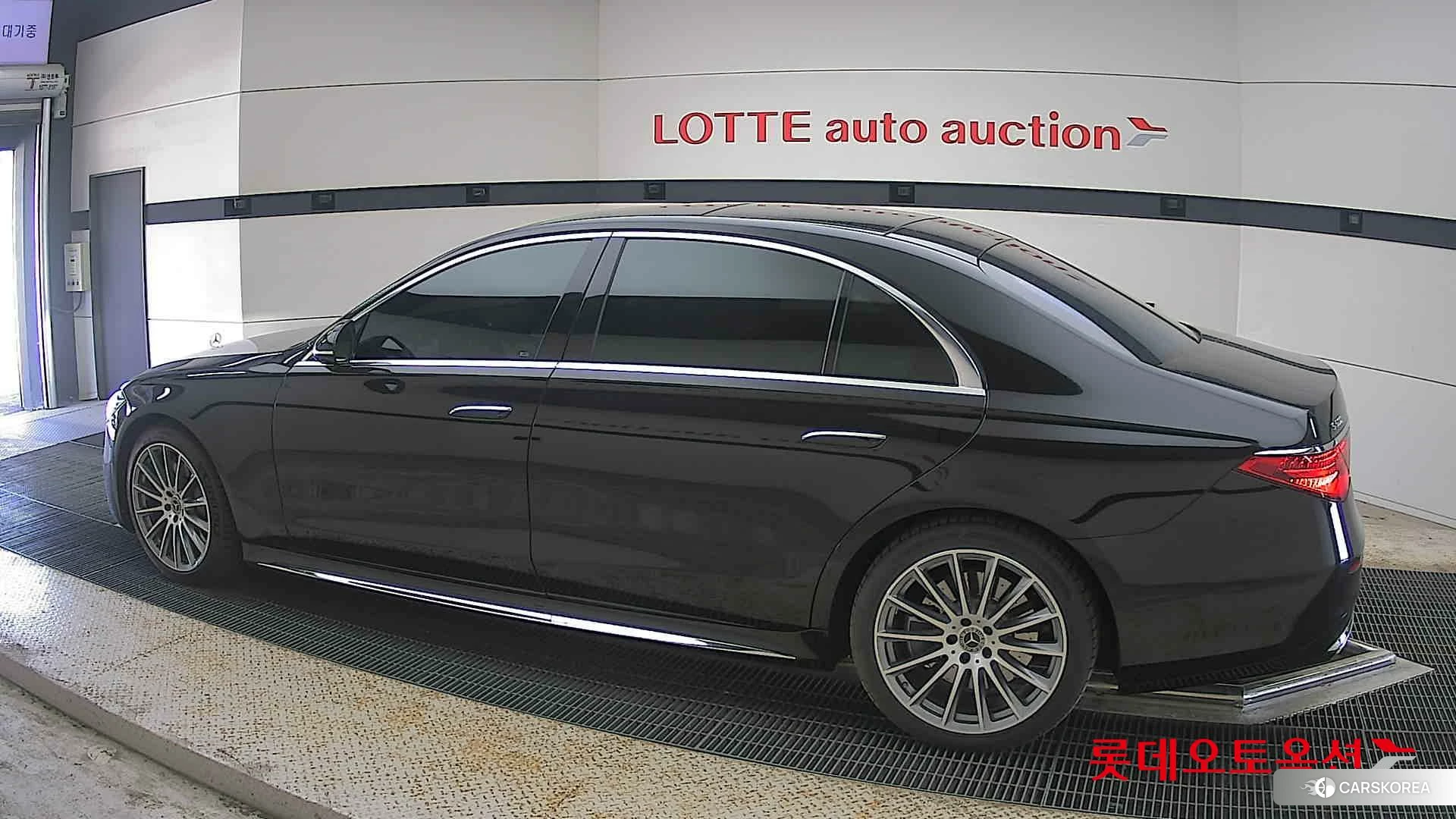 Mercedes-Benz Mercedes-Benz S500 4MATIC 2022 Черный из Кореи, фото 2