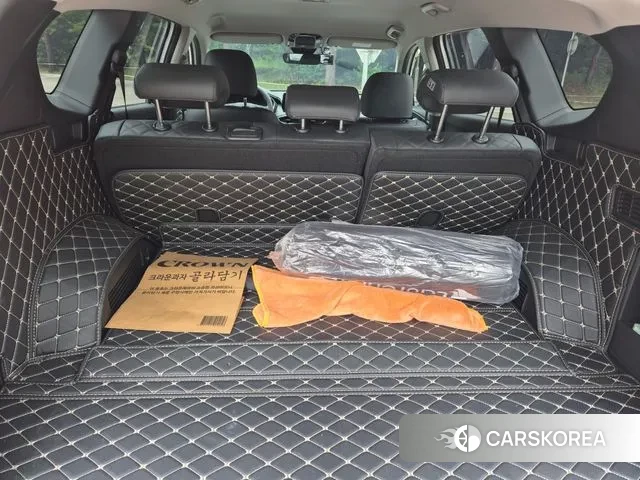 Hyundai The New Santa Fe 2023 Белый из Кореи, фото 2