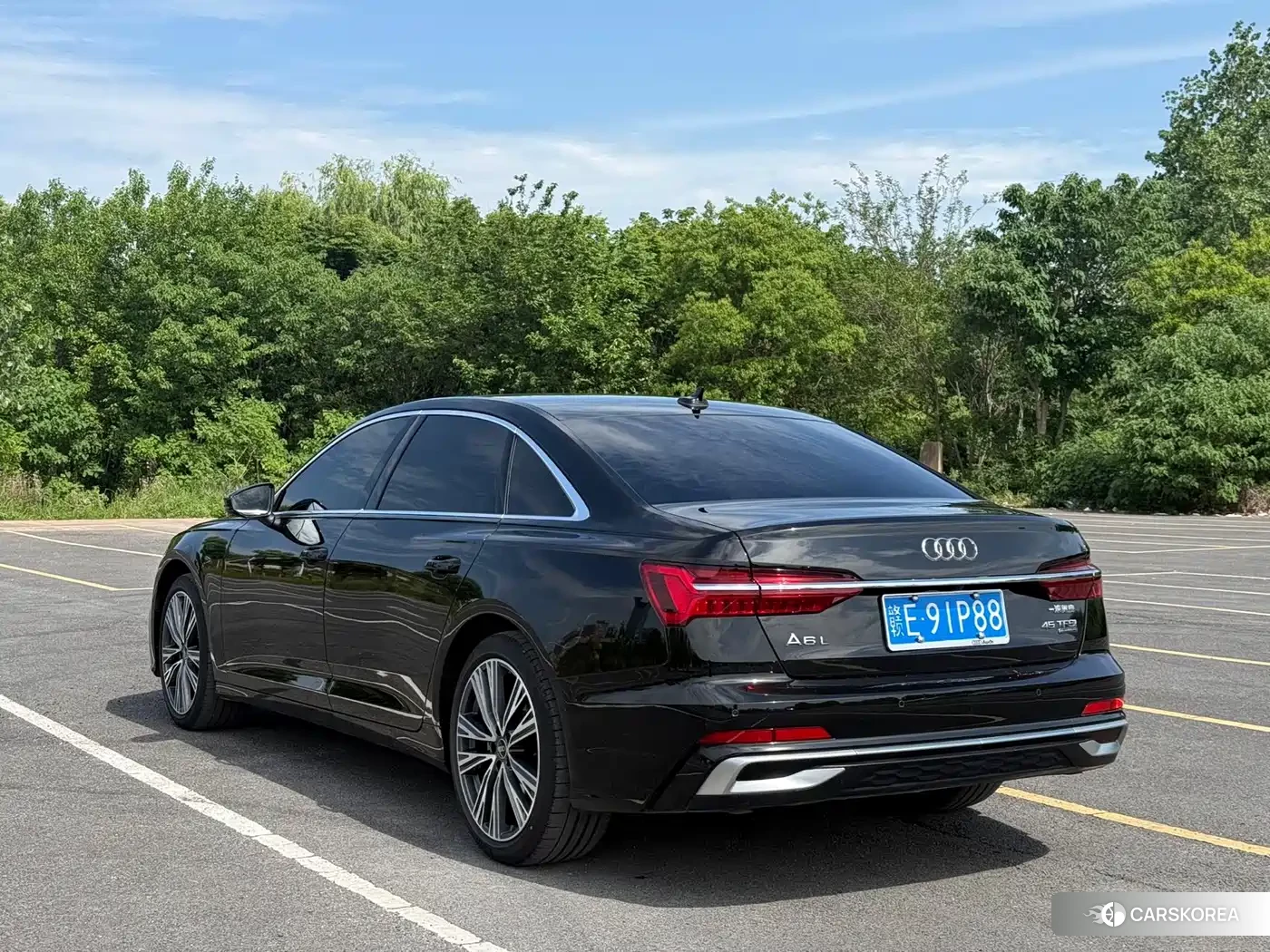 Audi A6L 2025 Черный из Китая, фото 2