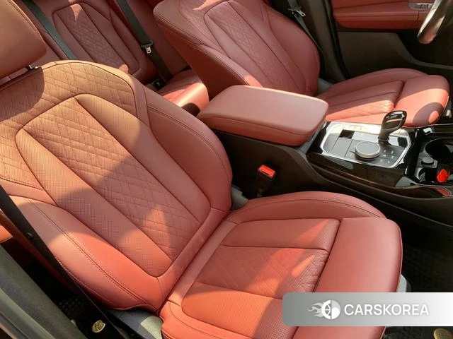 BMW X3 2023 Черный из Китая, фото 2