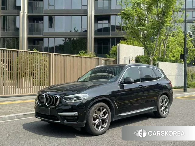 BMW X3 2021 Черный из Китая, фото 2