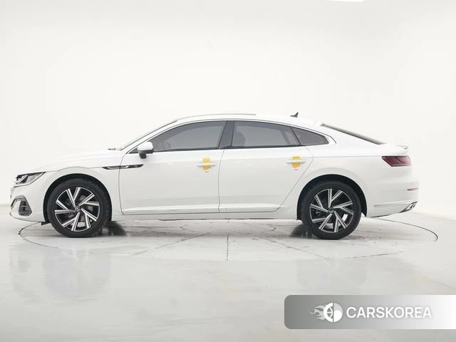 Volkswagen CC 2024 Белый из Китая, фото 2