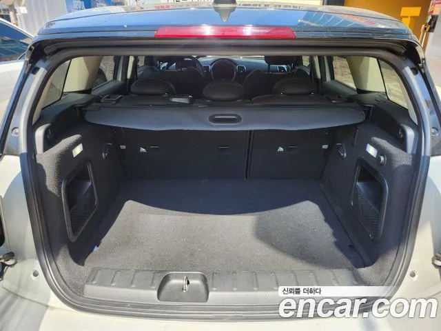 Mini Cooper Clubman 2020 Серебряный из Кореи, фото 2