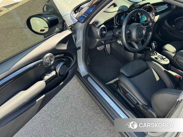 Mini Cooper S 2021 Серебристо-серый из Кореи, фото 2
