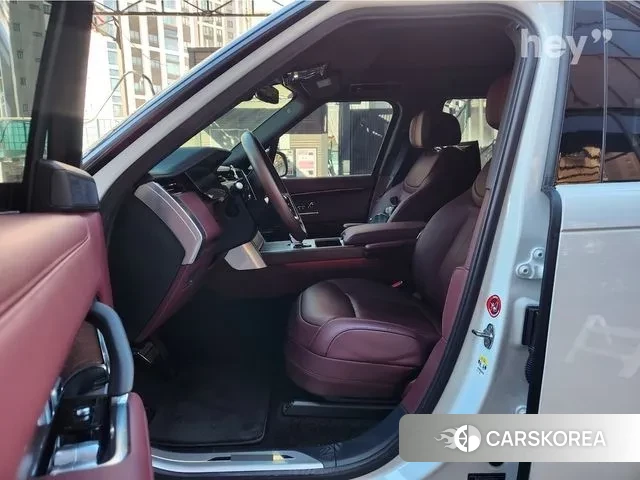 Land Rover Range Rover 5th Generation 2025 Белый из Кореи, фото 2