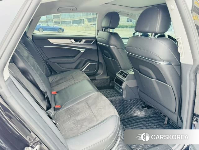 Audi A7L 2024 Черный из Китая, фото 2