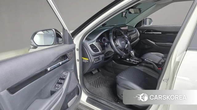 Kia Seltos 2019 Белый из Кореи, фото 2