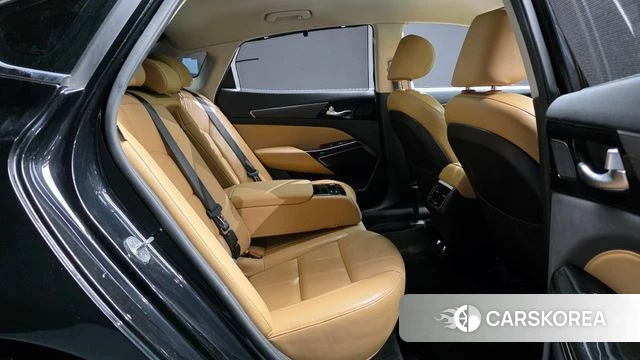 Kia K7 Premier Hybrid 2021 Черный из Кореи, фото 2