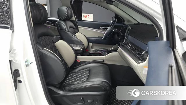 Kia Sportage 5th Generation Hybrid 2022 Белый из Кореи, фото 2