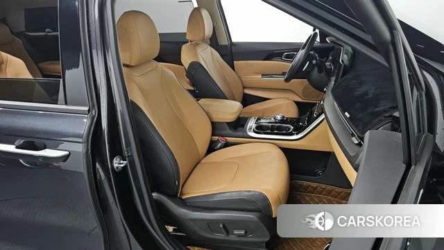 Kia Carnival 4th generation 2023 Черный из Кореи, фото 2