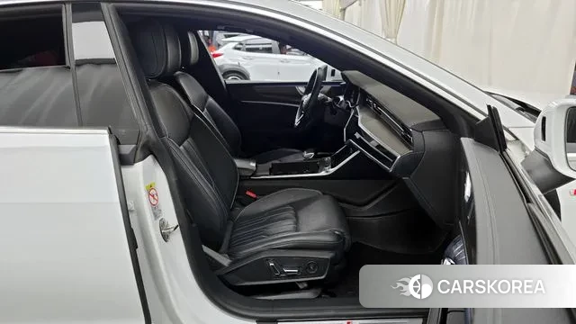 Audi A7 (4K) 2020 Белый из Кореи, фото 2