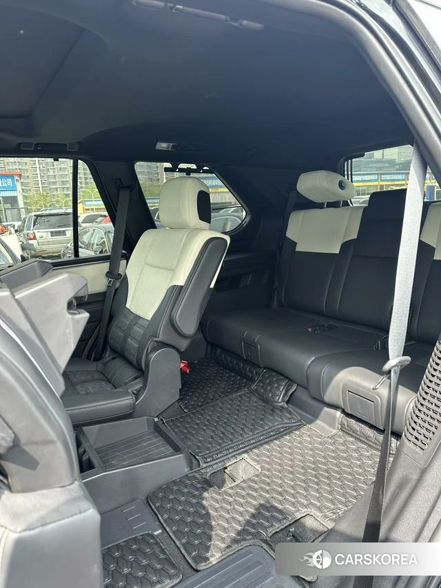 Toyota Sequoia 2026 Черный из Китая, фото 2