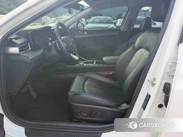 Kia K5 3rd generation 2022 Белый из Кореи, фото 2