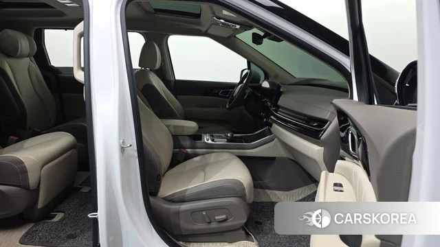Kia The New Carnival 4th Generation 2024 Белый из Кореи, фото 2
