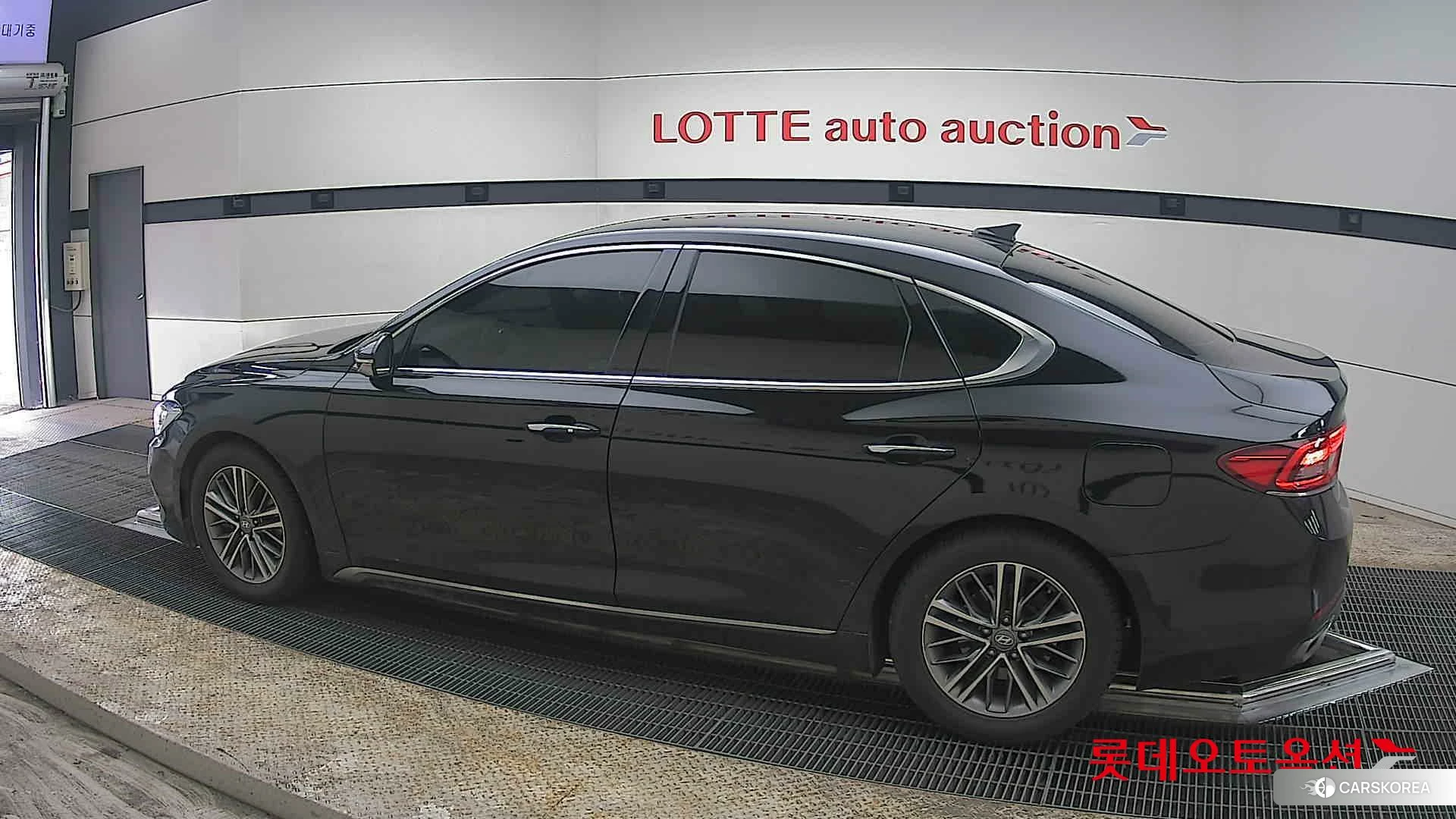 Hyundai Grandeur 2019 Черный из Кореи, фото 2