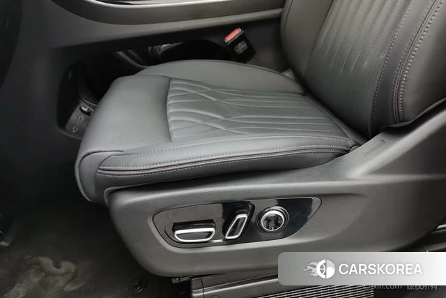 GAC Trumpchi Trumpchi M8 2024 Белый из Китая, фото 2