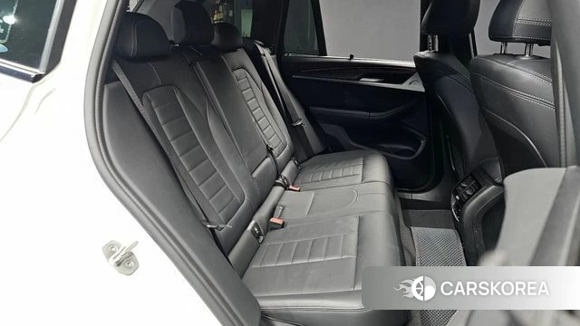 BMW X3 (G01) 2022 Белый из Кореи, фото 2