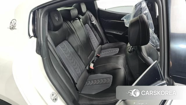 Maserati Ghibli 2018 Белый из Кореи, фото 2