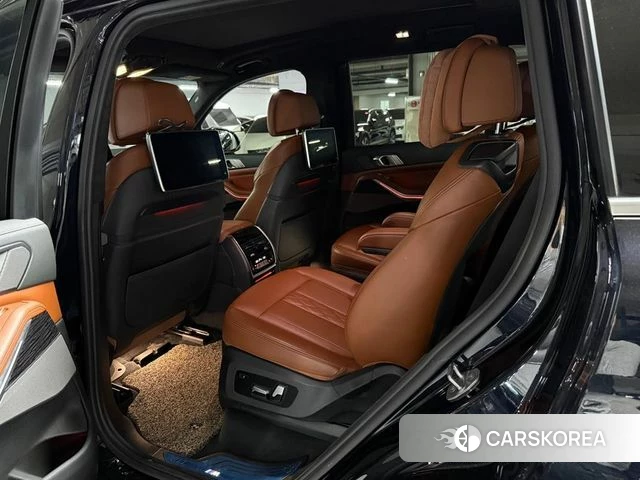 BMW X7 (G07) 2020 Черный из Кореи, фото 2