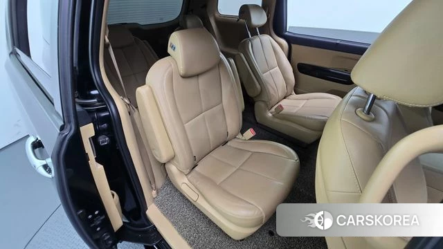 Kia The New Carnival 2019 Черный из Кореи, фото 2