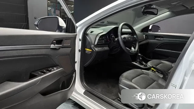 Hyundai The New Avante AD 2019 Белый из Кореи, фото 2