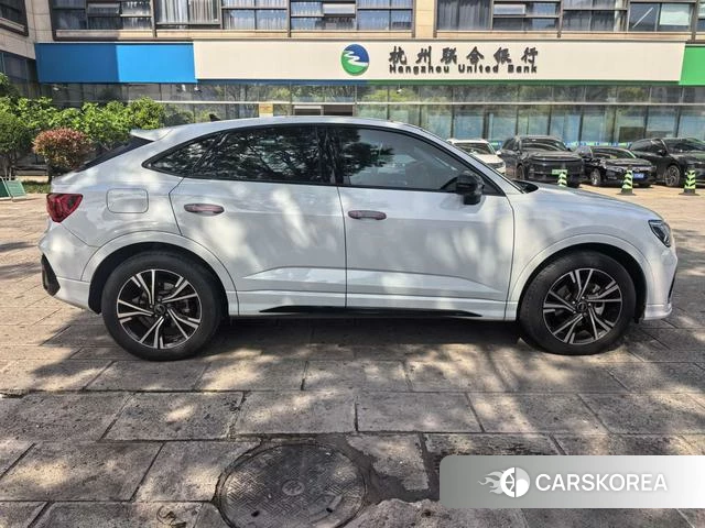 Audi Q3 Sportback 2023 Белый из Китая, фото 2