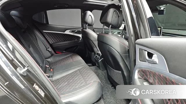 Genesis G70 2019 Черный из Кореи, фото 2